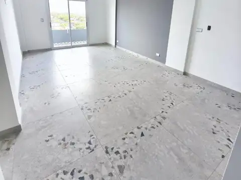 Departamento en Venta en Jose Leon Suarez, USD 70.000