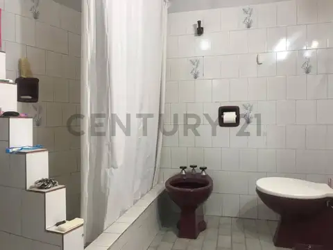 Depto Tipo Casa 4 ambientes con 1 baño