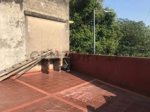 Depto Tipo Casa en Venta en Villa Lugano, USD 127.000