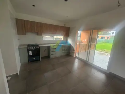 Casa en Venta al Este