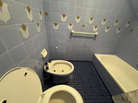 Departamento 4 ambientes con 2 baños