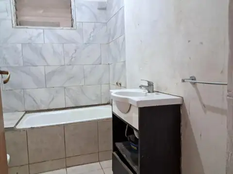 ALQUILER CASA 2 AMBIENTES A RECICLAR LA LONJA, PILAR