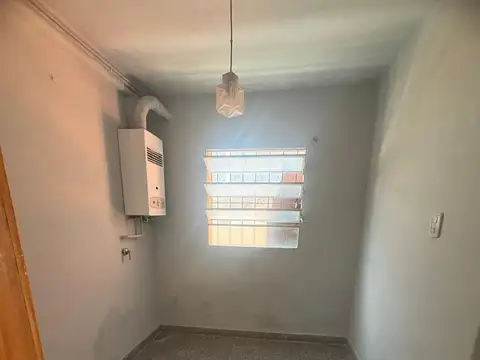 Casa Al frente a mtrs de Avenida 7 de Marzo