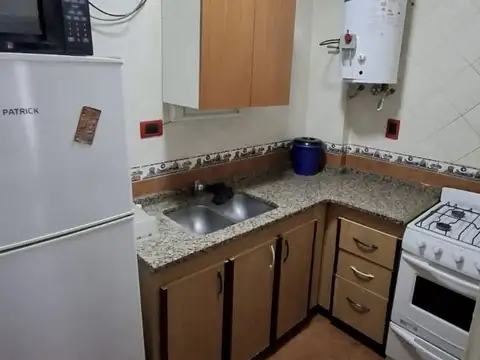 Departamento en alquiler por 36 meses en Mar Del Plata de 1 ambiente. Excelente estado. Vista al mar.
