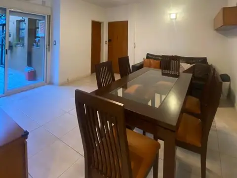 HERMOSO DOS AMBIENTES CON JARDIN Y ESCRITORIO - VILLA CRESPO