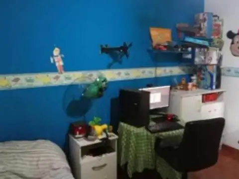 VENTA CASA 3 AMBIENTES LA REJA