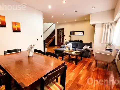 CASA 5 AMB C/ PARQUE, PILETA, QUINCHO Y GARAJE