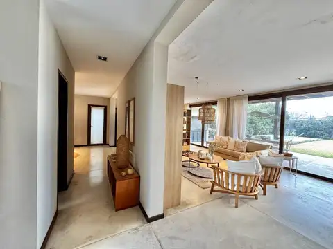 Casa en Venta en Pergamino, USD 385.000