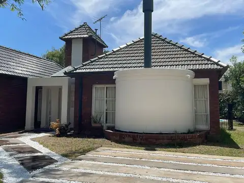 Casa en Alquiler en Country Club Banco Provincia, USD 1.250