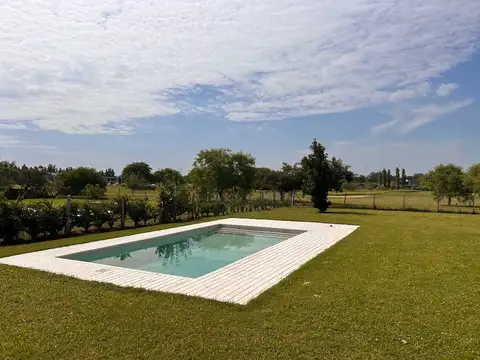 Casa en Venta en Medal Country club, USD 277.000