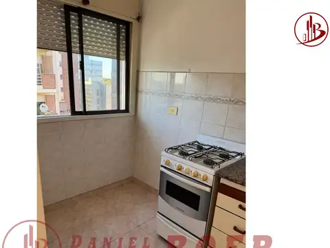 Departamento en Alquiler en Villa Ballester, $ 650.000