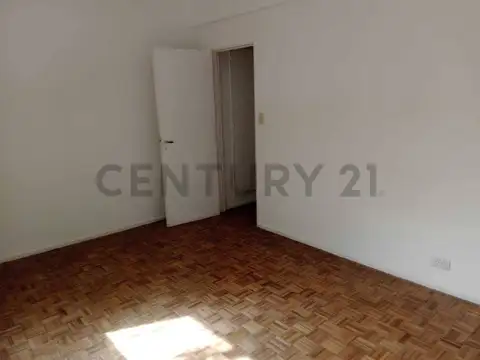 Departamento 5 ambientes con 1 baño