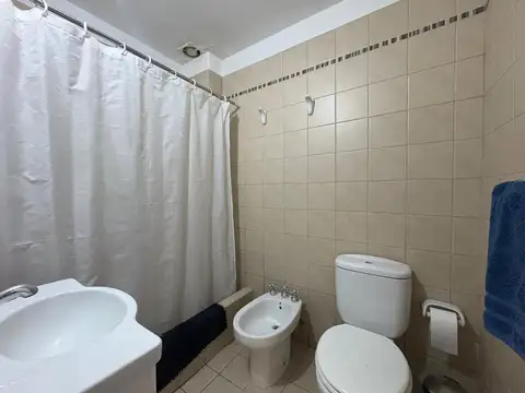 VENTA CASA 3 HABITACIONES BARRIO SEMIPRIVADO