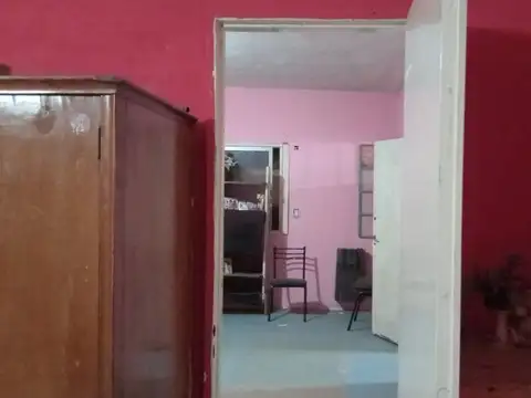 Calle el Salvador 6900