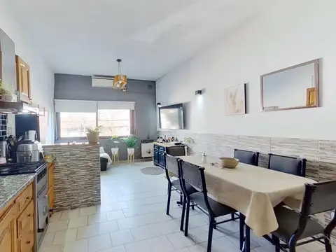 Depto Tipo Casa en Venta de 3 ambientes