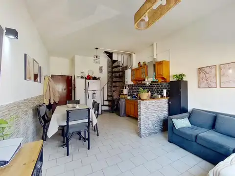 Depto Tipo Casa 3 ambientes con 1 baño