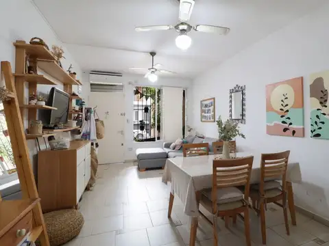 Depto Tipo Casa en Venta de 2 ambientes