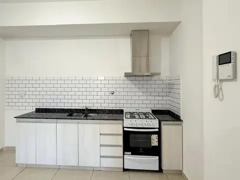 Departamento en Alquiler en Merlo, $ 650.000