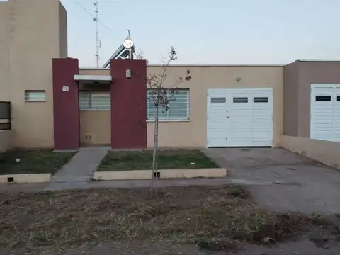 VENTA CASA 1 DORM UNIVERSITARIO DE HORIZONTE