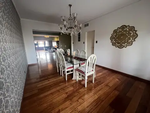 Casa en Venta de 8 dormitorios