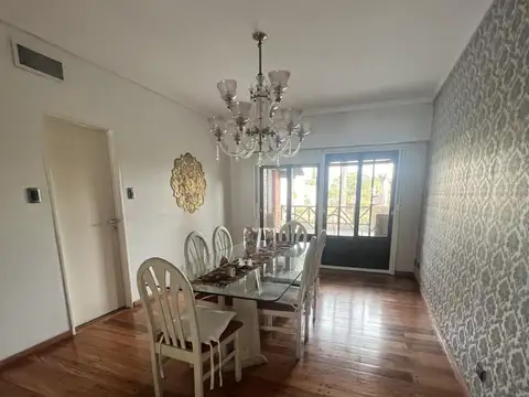Casa en Venta en Villa Sarmiento, USD 329.000