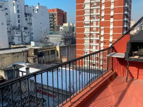 DEPTO 2 AMB CON BALCÓN TERRAZA  SÚPER LUMINOSO EN ALMAGRO