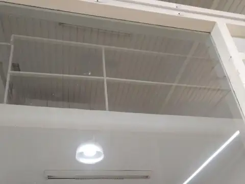 Local en Alquiler en Avellaneda, $ 350.000