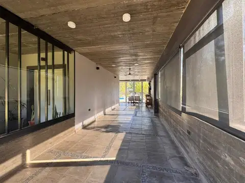 Casa en Alquiler de 3 dormitorios
