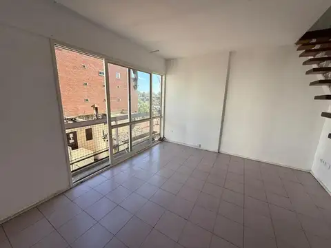 DUPLEX EN EDIFICIO MTS DE LIBERTADOR APTO CREDITO BANCARIO