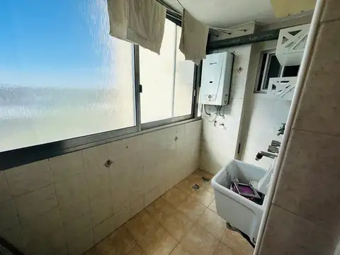 DEPARTAMENTO 4 AMBIENTES EN VENTA SANTOS TESEI