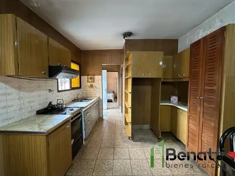 PARCELA independiente al fondo. VENTA DIRECTA