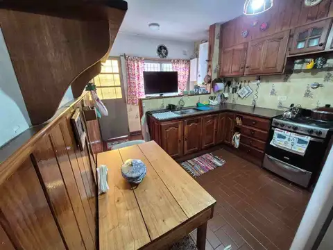 Roque Sáenz Peña 1700