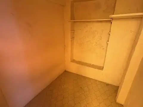 Lacarra 100, Piso 1