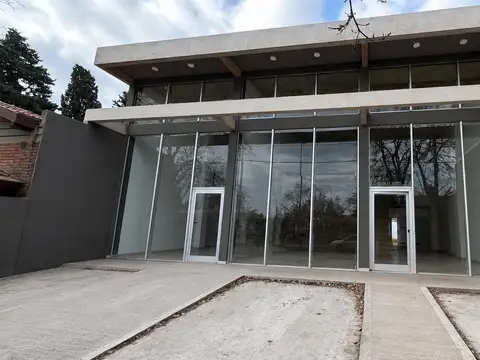 ALQUILER | LOCAL COMERCIAL A ESTRENAR | ¡SIN EXPENSAS! | DOBLE ALTURA   ENTREPISO   PATIO
