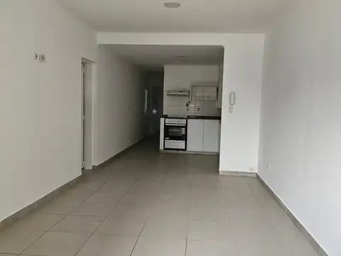 PATO LACOSTE 800, Piso PB