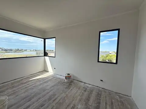 VENTA CASA SAN SEBASTIAN AREA 11 CON VISTA A LAGUNA PILETA FINANCIA DUEÑO TOMA VEHICULO LOTE PERMUTA