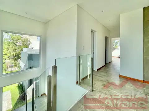 Casa en Alquiler al Este