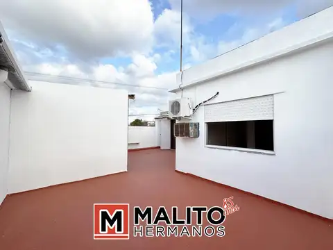 Depto Tipo Casa en Venta de 3 ambientes