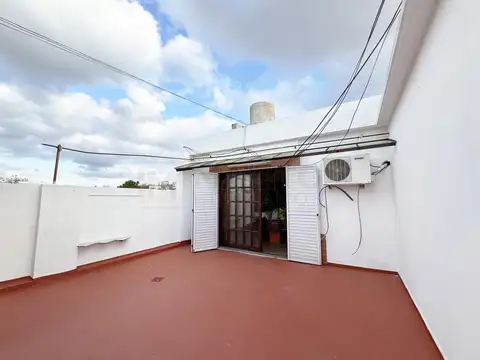 Depto Tipo Casa 3 ambientes con 1 baño