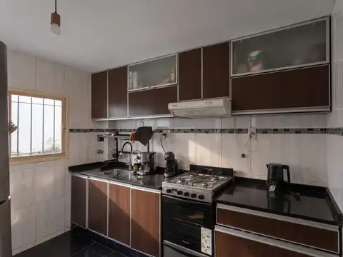 Depto Tipo Casa en Venta 50 años