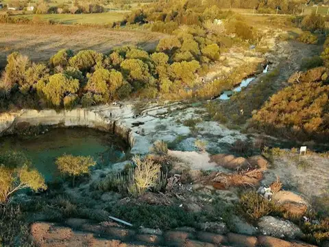 Amplio terreno en Acceso Aldea Brasilera y Ruta 11