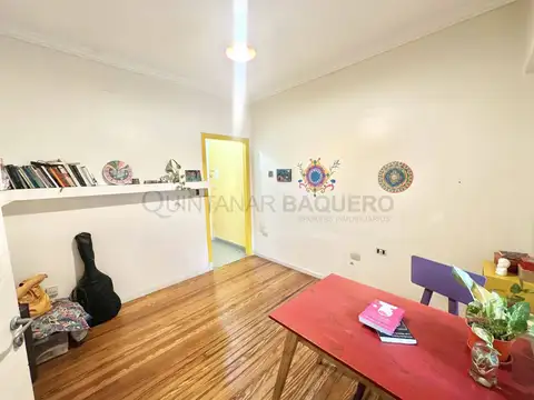 Depto Tipo Casa 3 ambientes con 2 baños