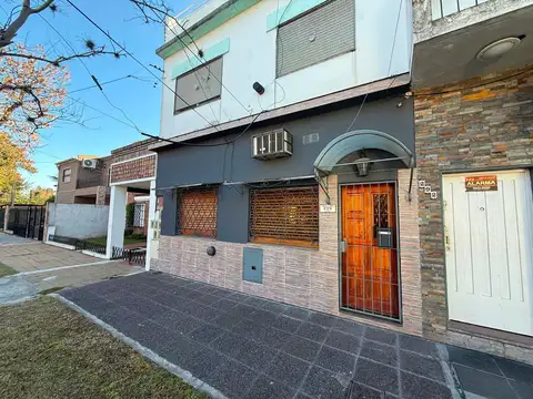 VENTA LOCAL EN MERLO