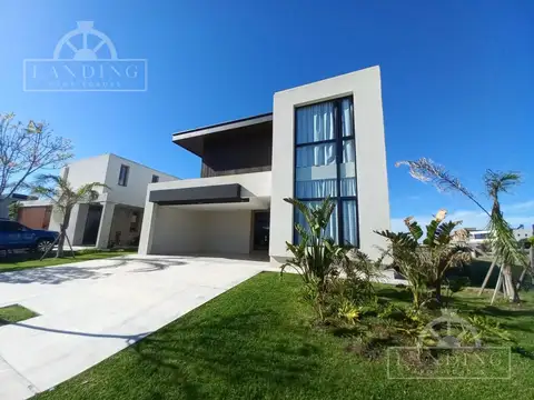 Casa en Venta en Puertos - Barrio Costas, USD 800.000