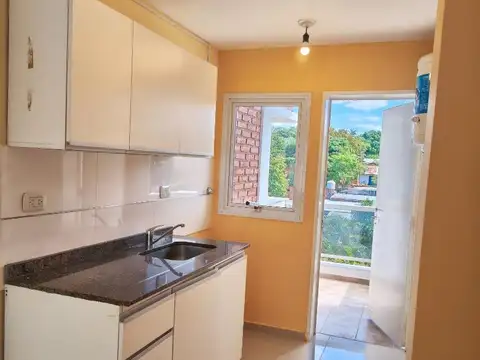 Departamento en Alquiler en Posadas, $ 600.000