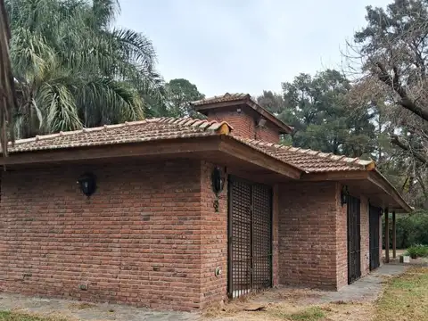 Sobre Saraví, a metros de ex ruta 8