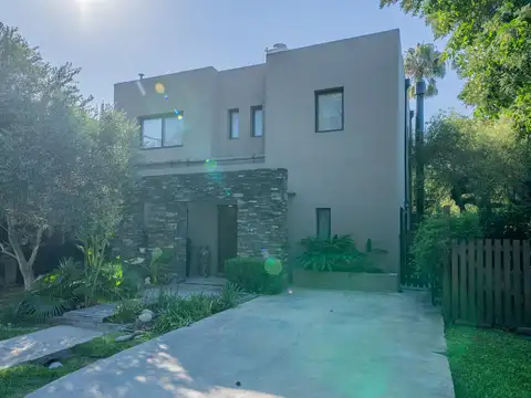 Casa en Venta, 5 Ambientes,  Apta Credito, en Maschwitz Country Club, Escobar, GBA Norte.