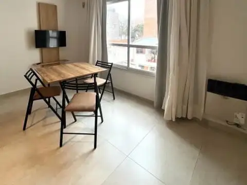 Departamento en Alquiler en Centro, $ 720.000