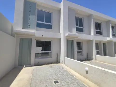 Depto Tipo Casa en Venta de 3 ambientes