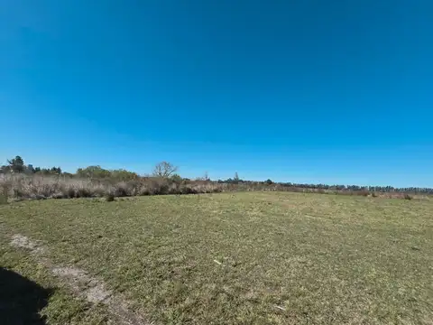 Lote en LA LOLA  (lote sur)